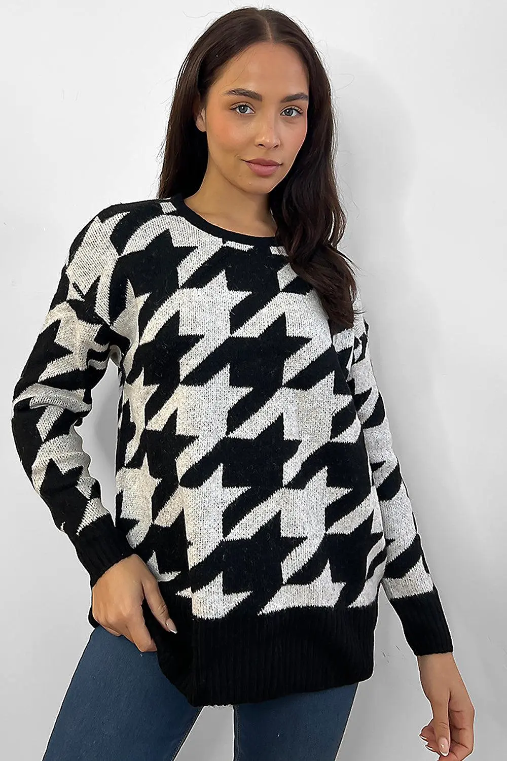 Black White Dogtooth Pattern Pullover