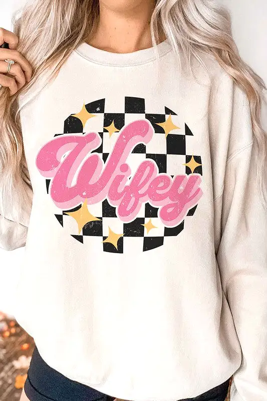 CHECKERED WIFEY Graphic Sweatshirt