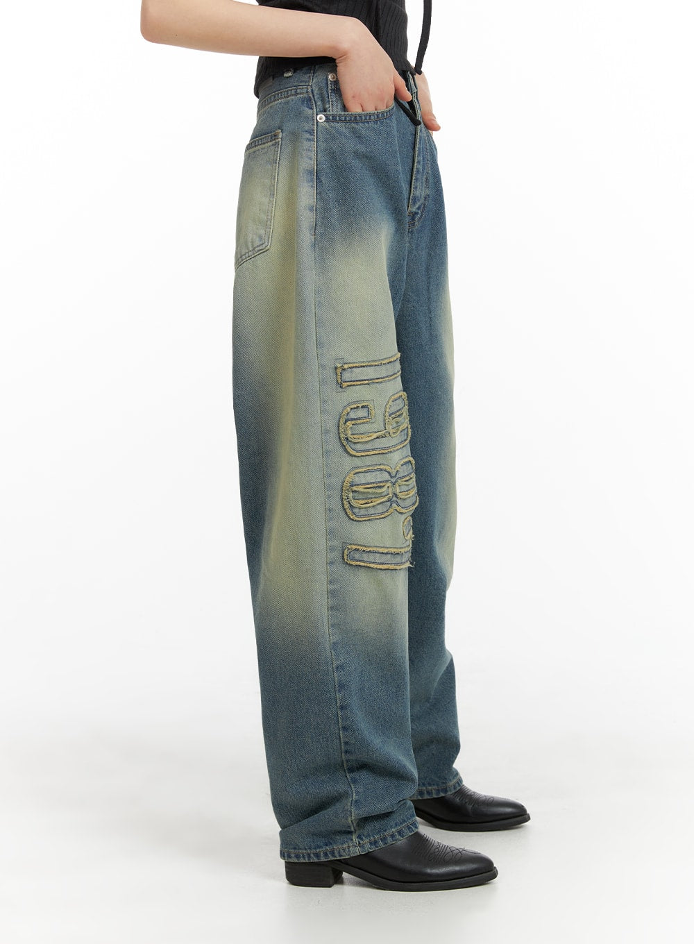 Distressed Baggy Straight Jeans CM413