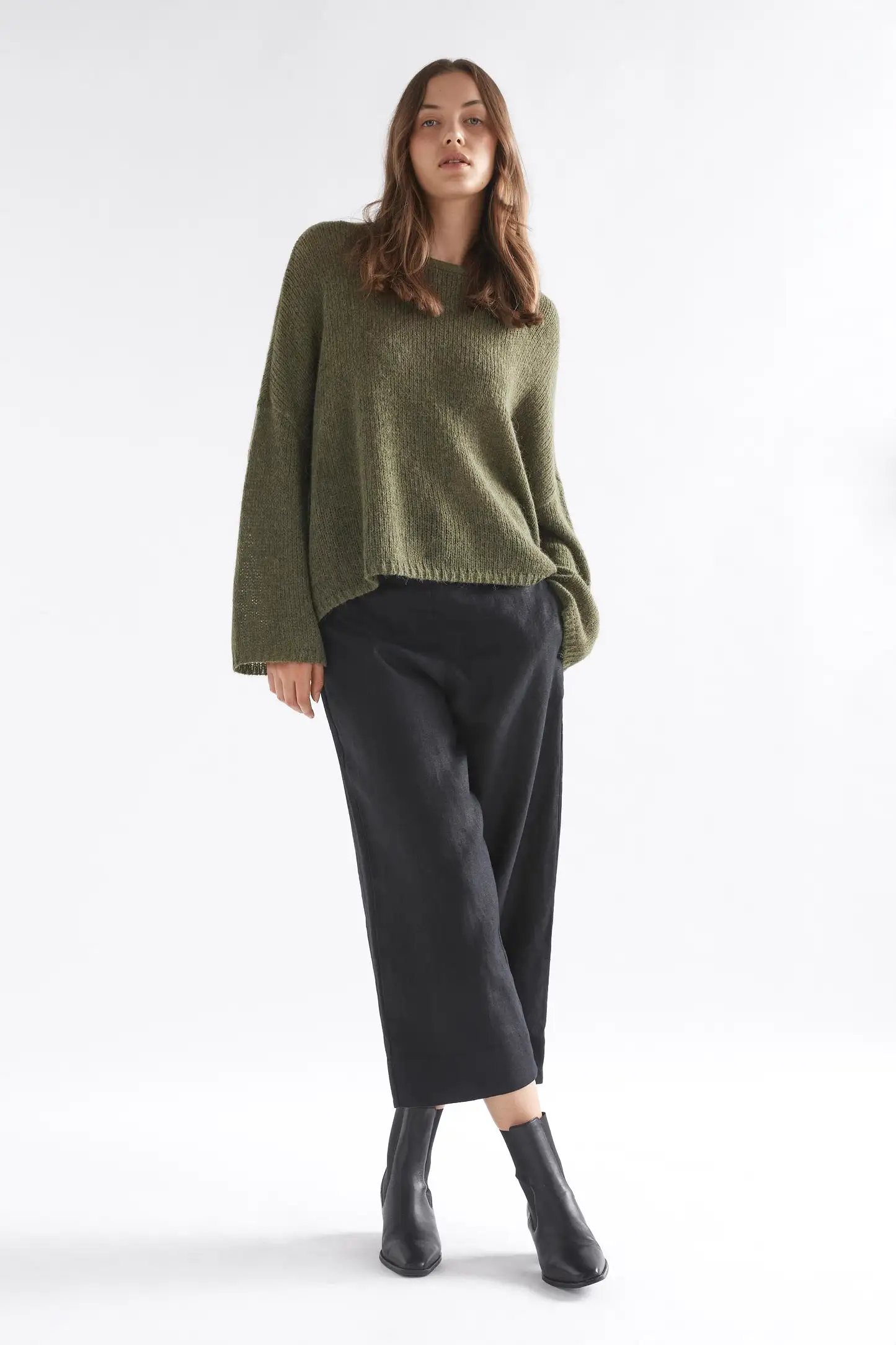 Elk The Label - Agna Luna Sweater - Dark Olive