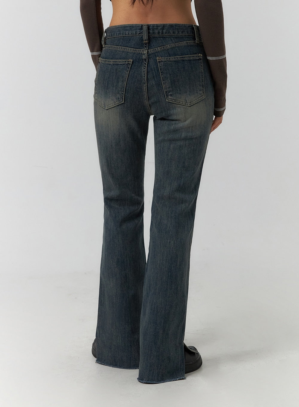 Mid Waist Solid Flared Jeans CF401