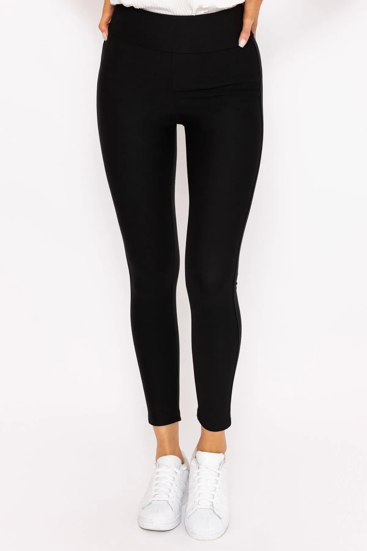 Ponte Leggings in Black