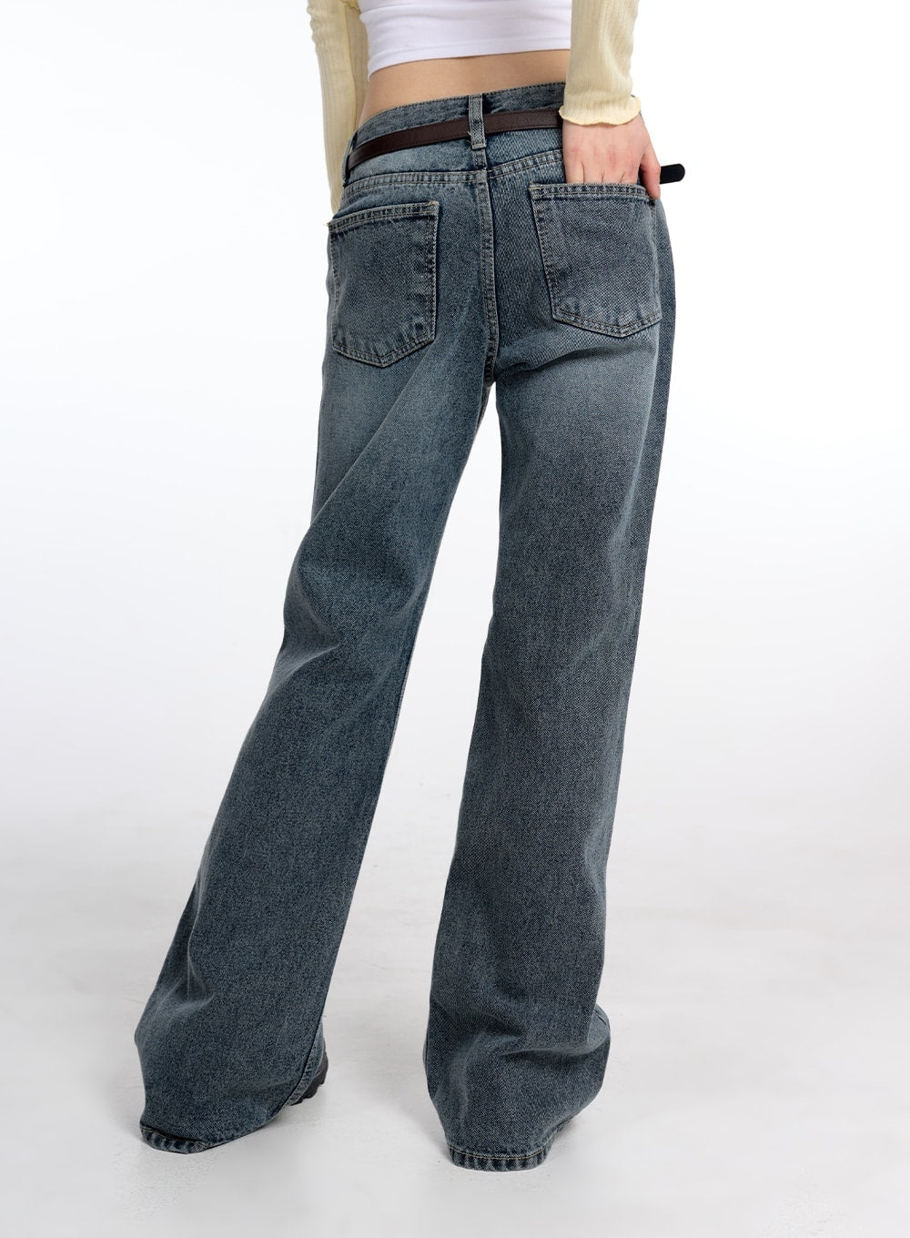 Washed Wide Flared Jeans CM415